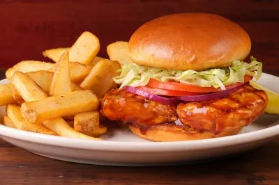 Grilled or Fried Chicken Sandwich texas roadhouse